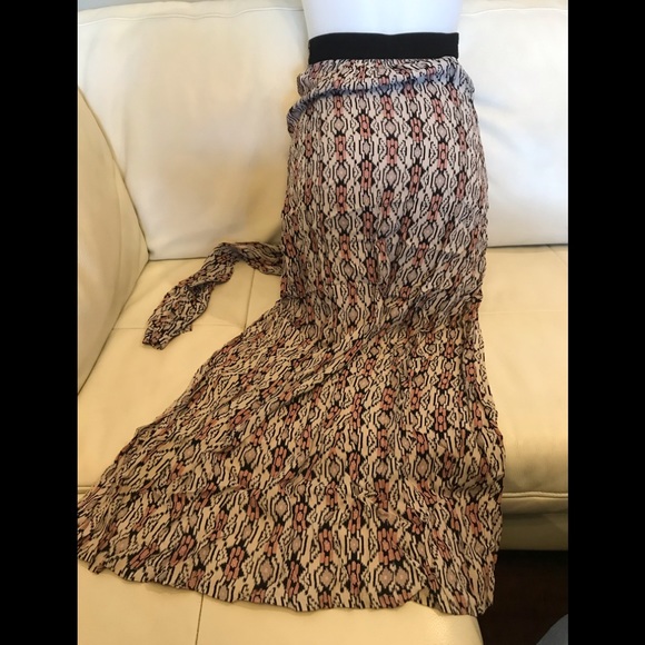 John Galt Skirt - Picture 2 of 6